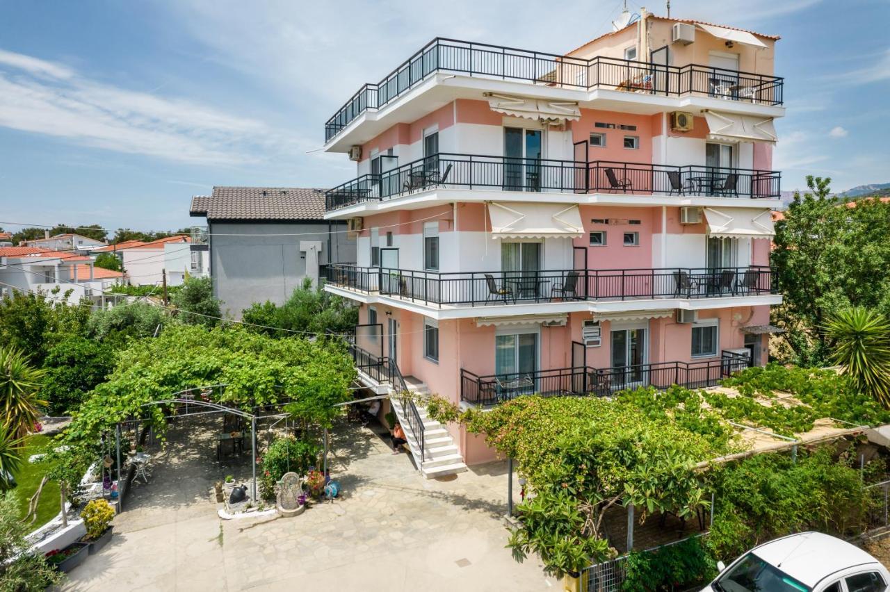 بوتوس Ianos Apartments المظهر الخارجي الصورة
