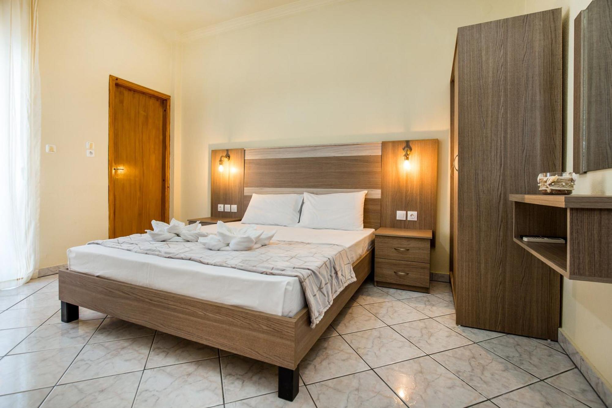 بوتوس Ianos Apartments المظهر الخارجي الصورة