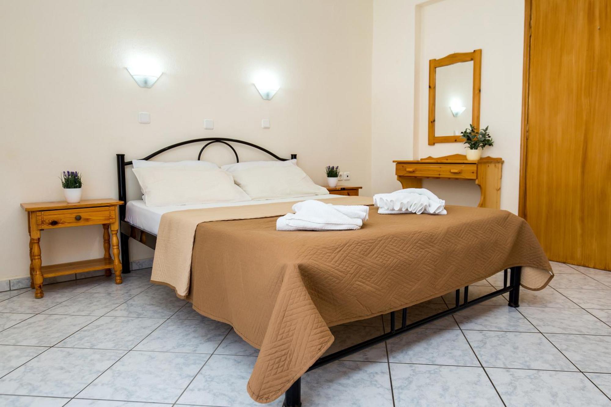 بوتوس Ianos Apartments المظهر الخارجي الصورة