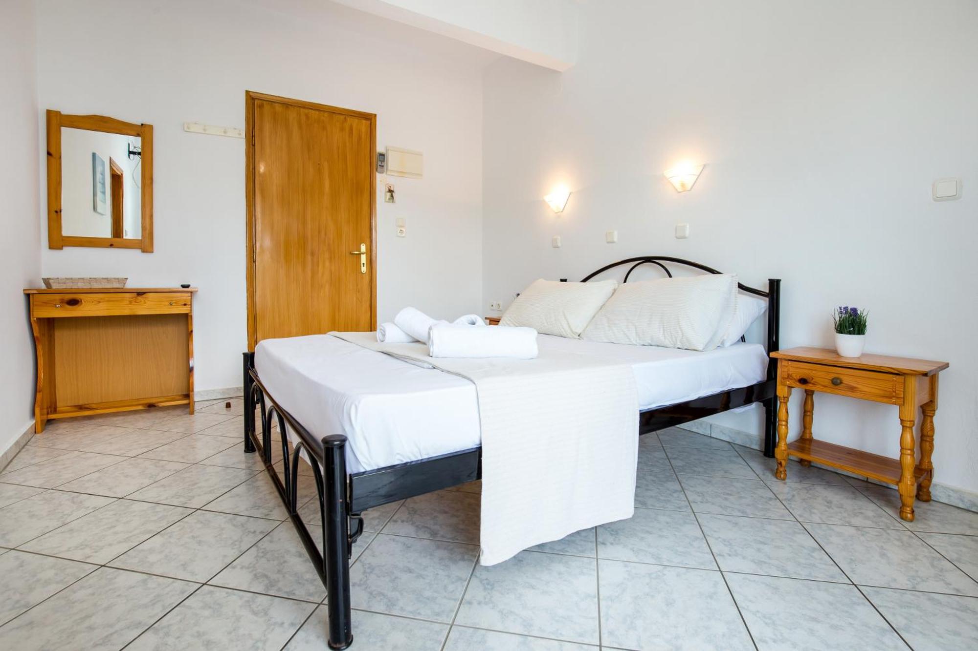 بوتوس Ianos Apartments المظهر الخارجي الصورة