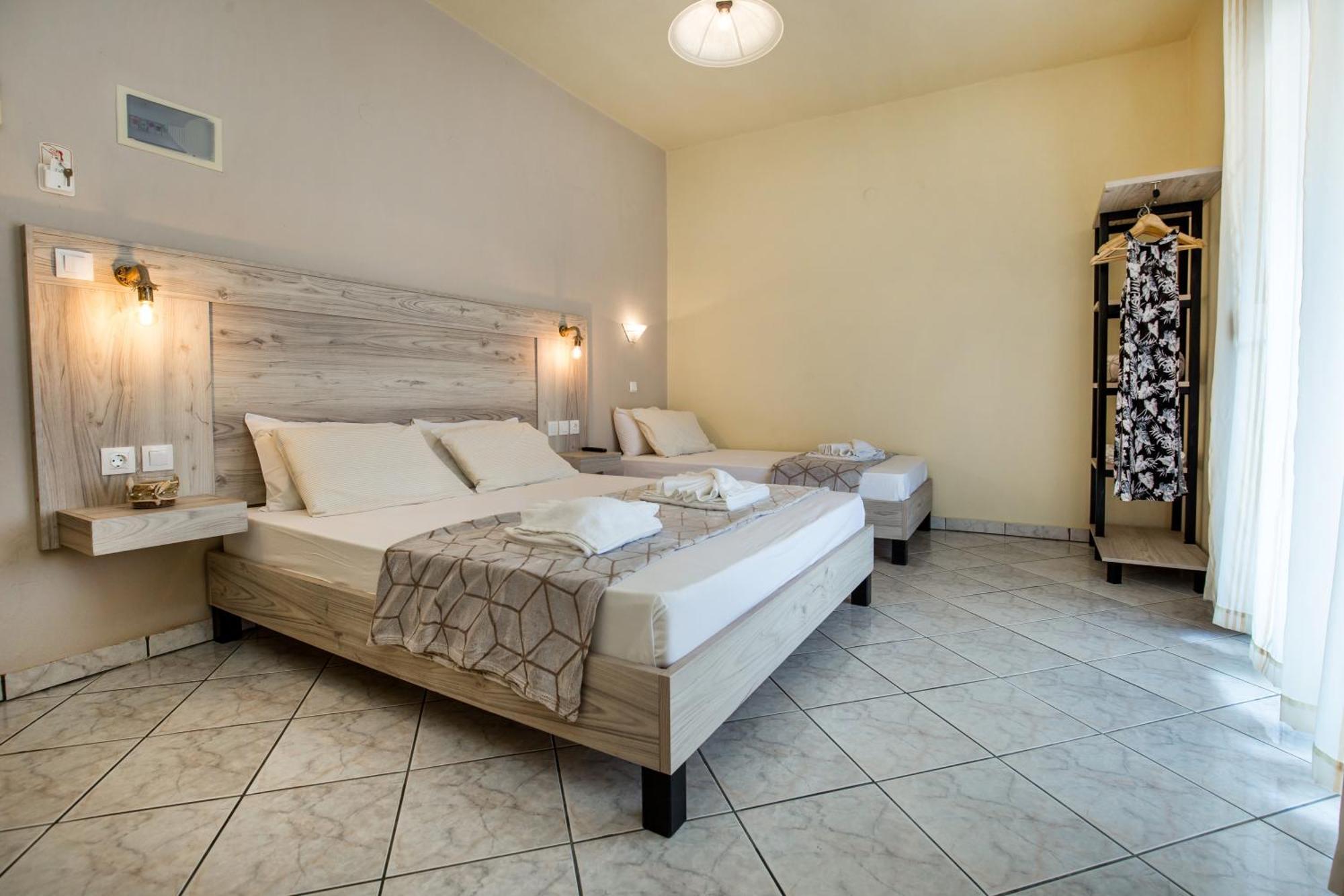 بوتوس Ianos Apartments المظهر الخارجي الصورة